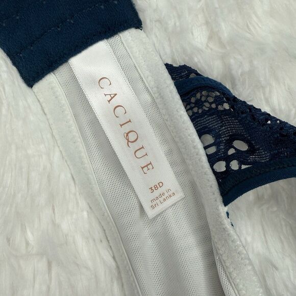 CACIQUE lightly lined t-shirt Bra Size 38D - Picture 9 of 10